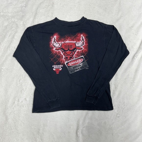 Vintage 1997 Chicago Bulls Black Long Sleeve T-Shirt Youth XL Looney Tunes Tag - Picture 1 of 9